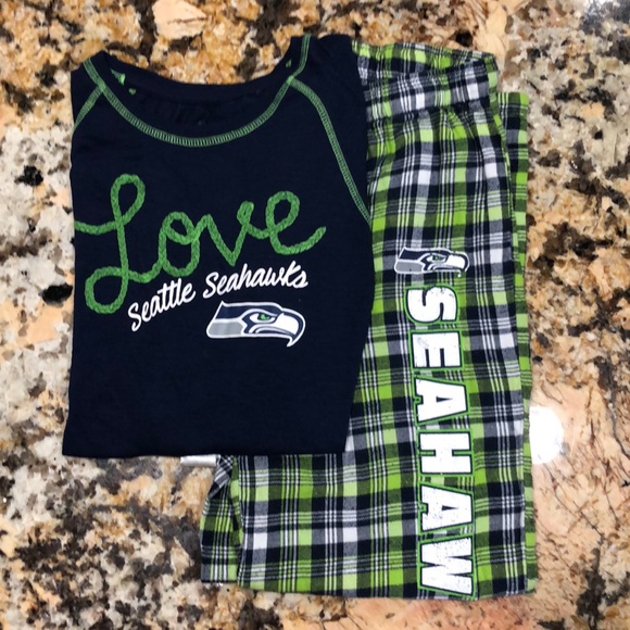 COPY - Girls Seahawk Pajama Set - Picture 1 of 3